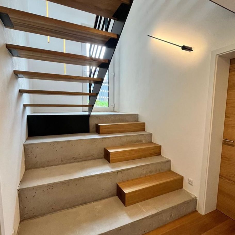 Holz-Edelstahl-Beton Treppe Treppe aus Holz, Edelstahl und Beton – modern gestaltet